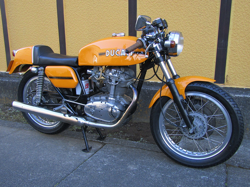 DUCATI 350 Desmo