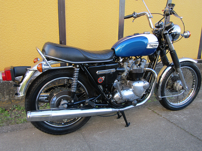 Triumph T140Vk750l