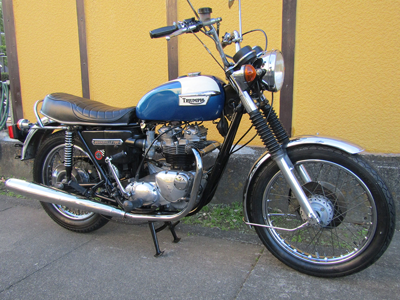 Triumph T140Vk750l