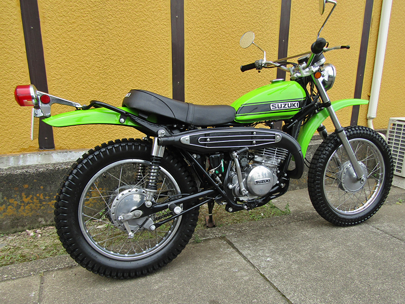 SUZUKI �n�X���[�R�kTS250�l