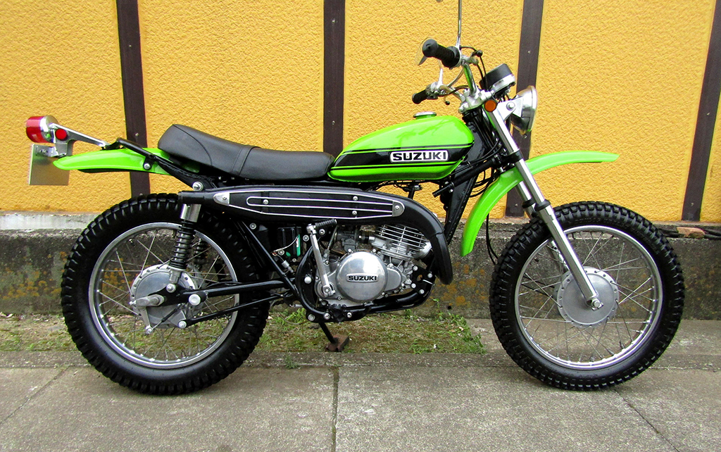 SUZUKI �n�X���[�R�kTS250�l