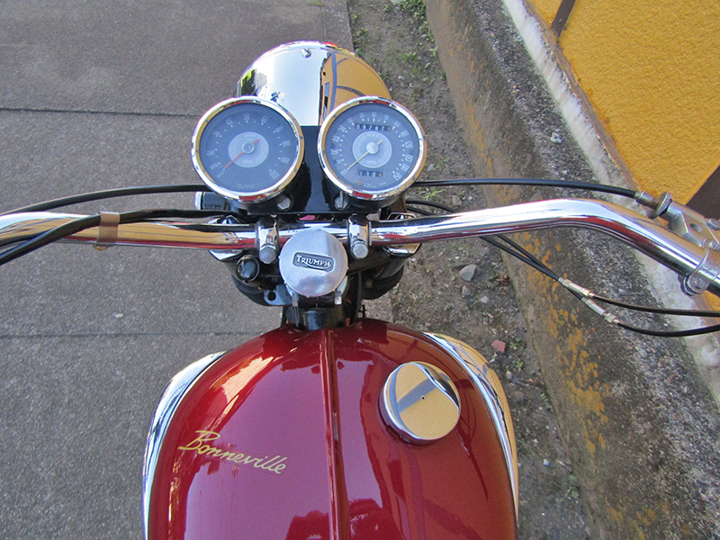 Triumph@TR-6k650lTrophy