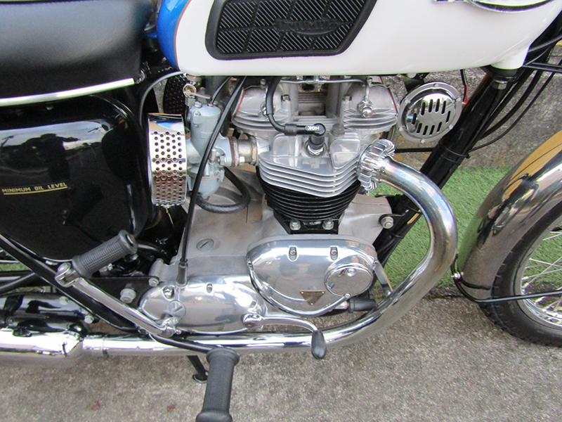 Triumph T120R�k650�lBonnevill