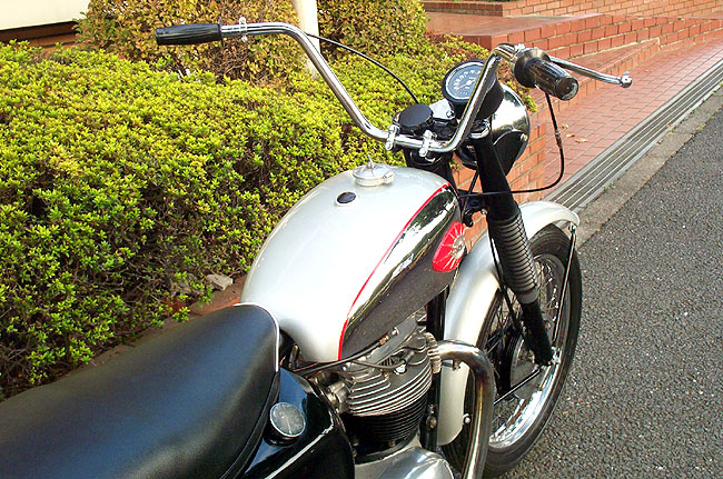 BSA A65 (650) ThunderBolt