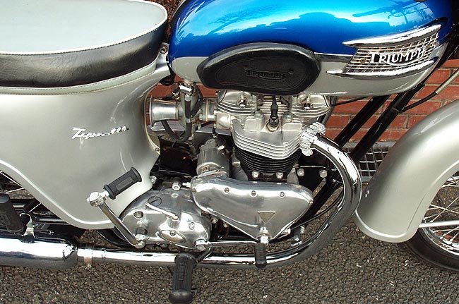 Triumph T110 (650) Tiger Bathtub