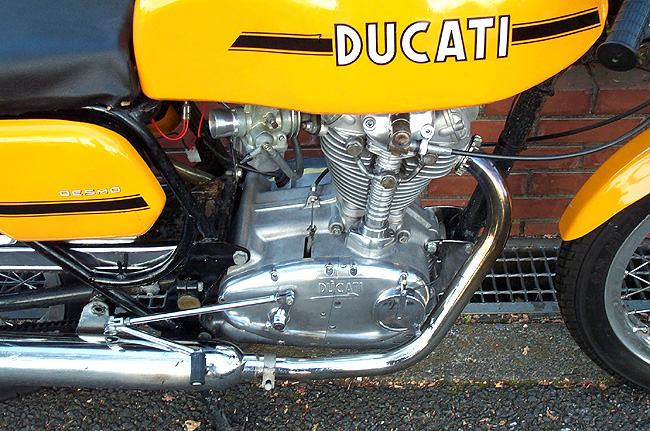 DUCATI  350  DESMO