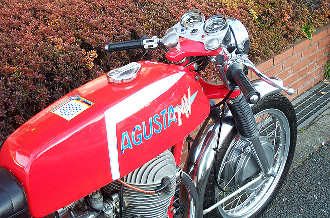 MV-AGUSTA  350S