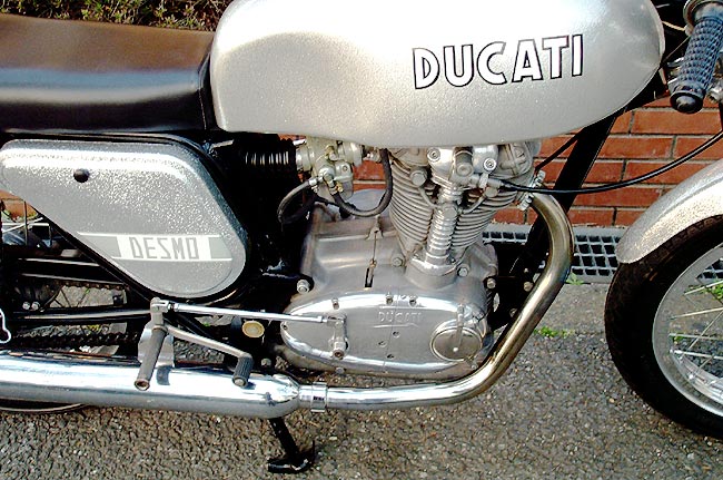 DUCATI 450 DESMO Silver ShotGun