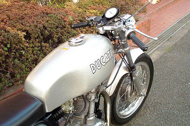 DUCATI 450 DESMO Silver ShotGun