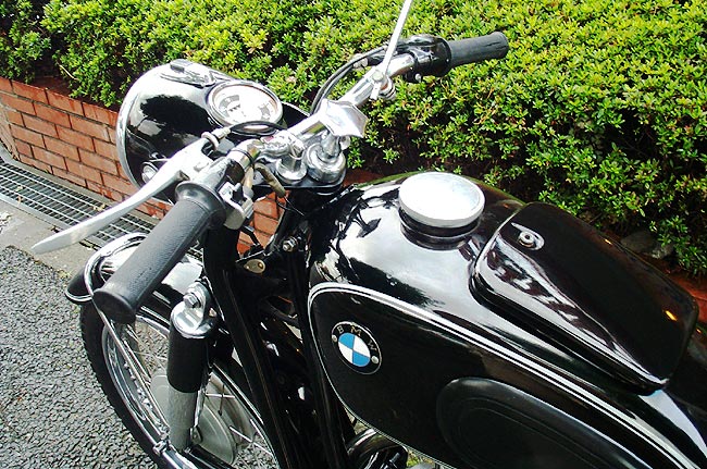 BMW R27(250)